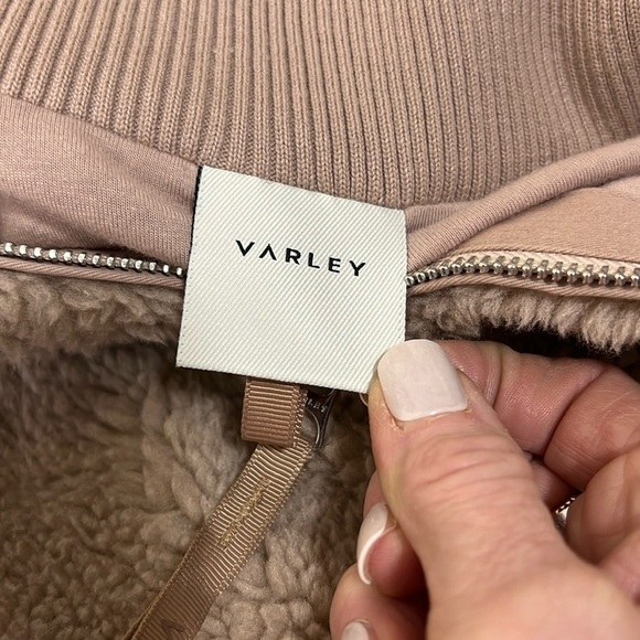 Varley Stratton Sherpa Quarter Zip Pullover Size M - Picture 9 of 13